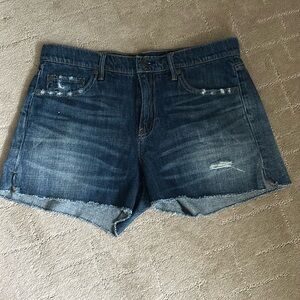 Gap Jean shorts EUC size 28